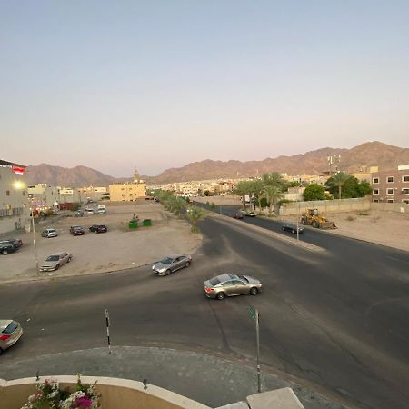 Lovely 3-Bedrooms Rental Unit Aqaba Extérieur photo